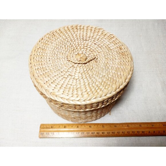 Natural woven baskets, Bundle, Cute baskets for organizing small items - Picture 2 of 13